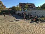 Wassersportheim Gatow: Erst mal ne Wurst, dann noch nach Hause. War trotz der Qual ein super Tag draußen in der Sonne auf dem Rad